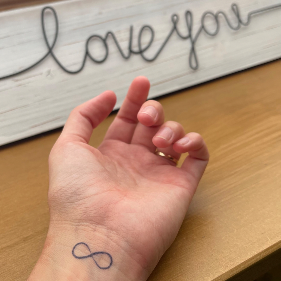 Midlertidig tatovering uendelig